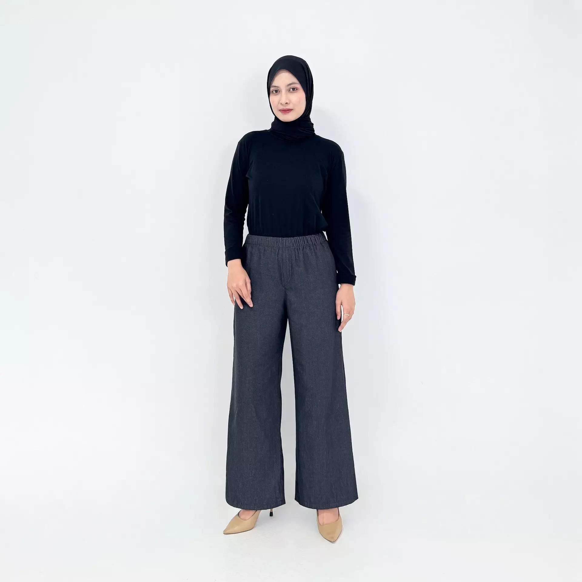 Wide Denim Cotton Neva - Celana Panjang Basic Wanita HITAM