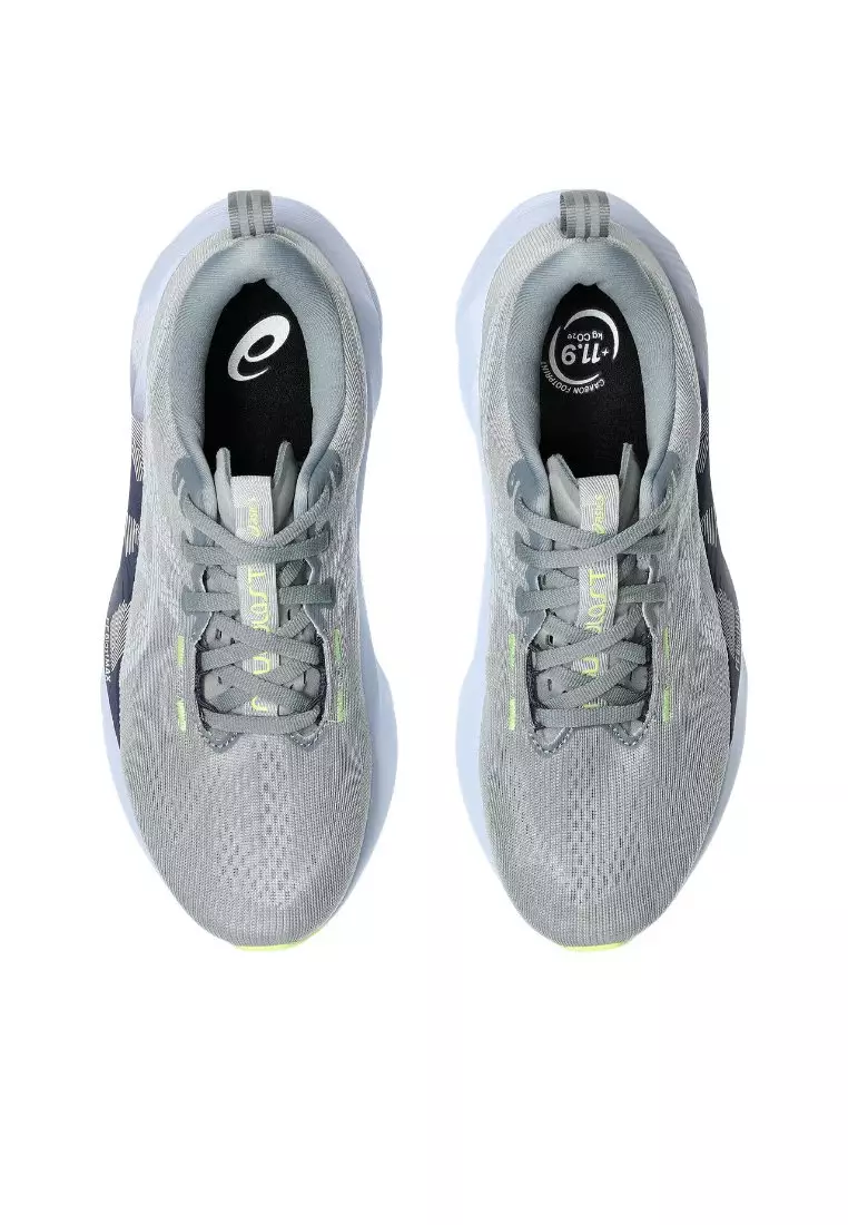Women NOVABLAST 5 Running Shoes