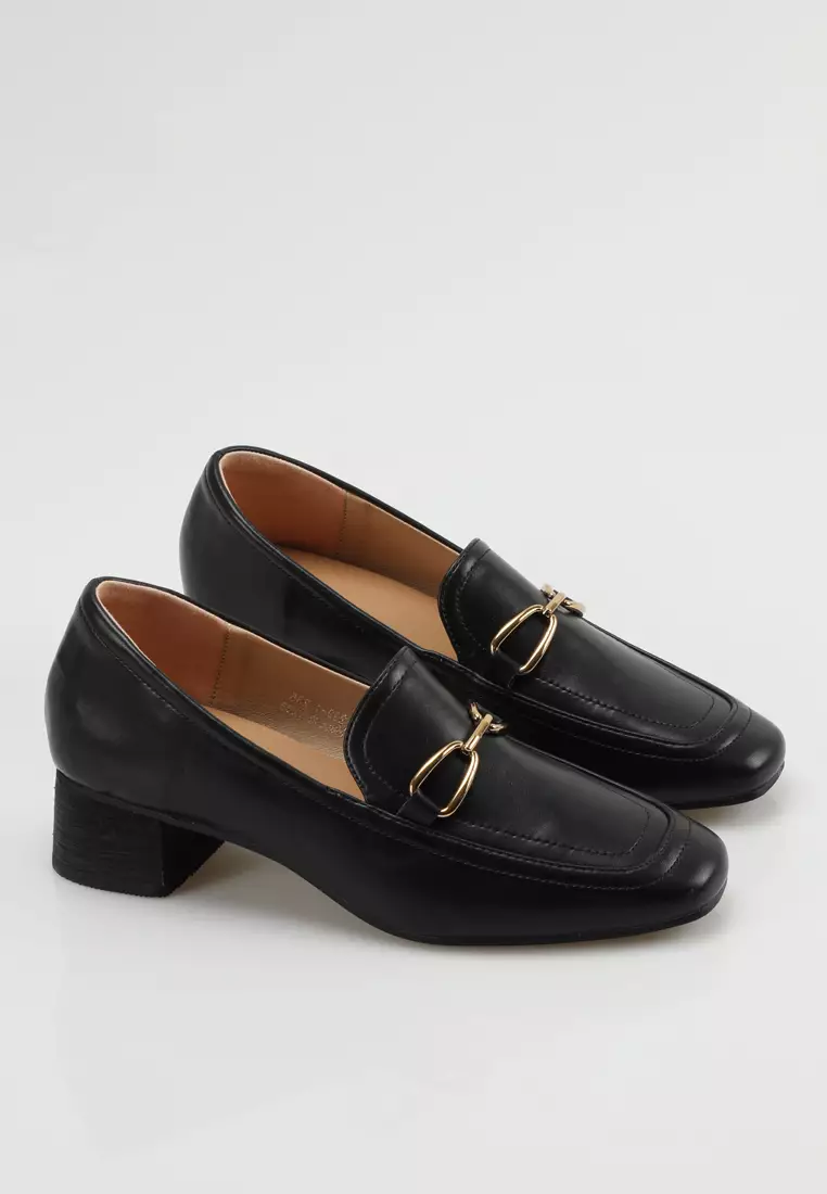 Mid heel store loafers black