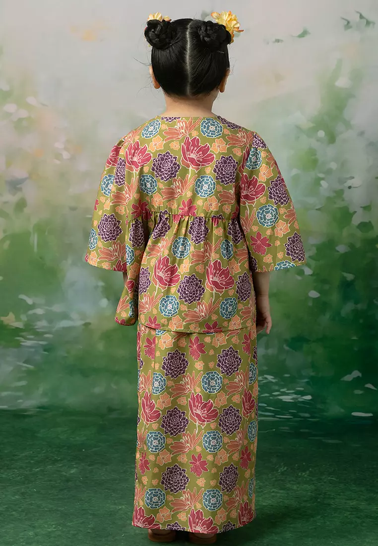 Miza Kurung Set