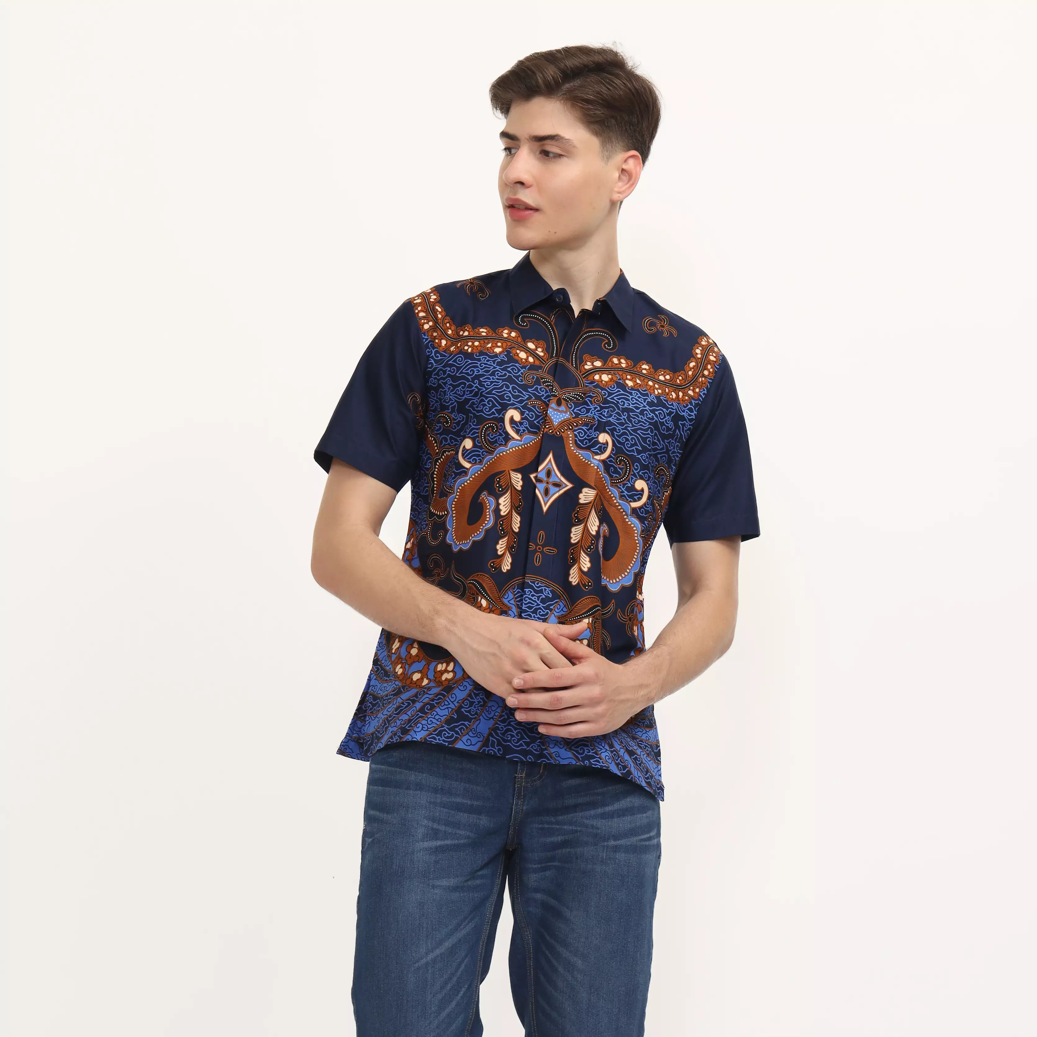 Kemeja Batik Pria - Bhatara Batik Dominic - Atasan Kemeja Batik Lengan Pendek
