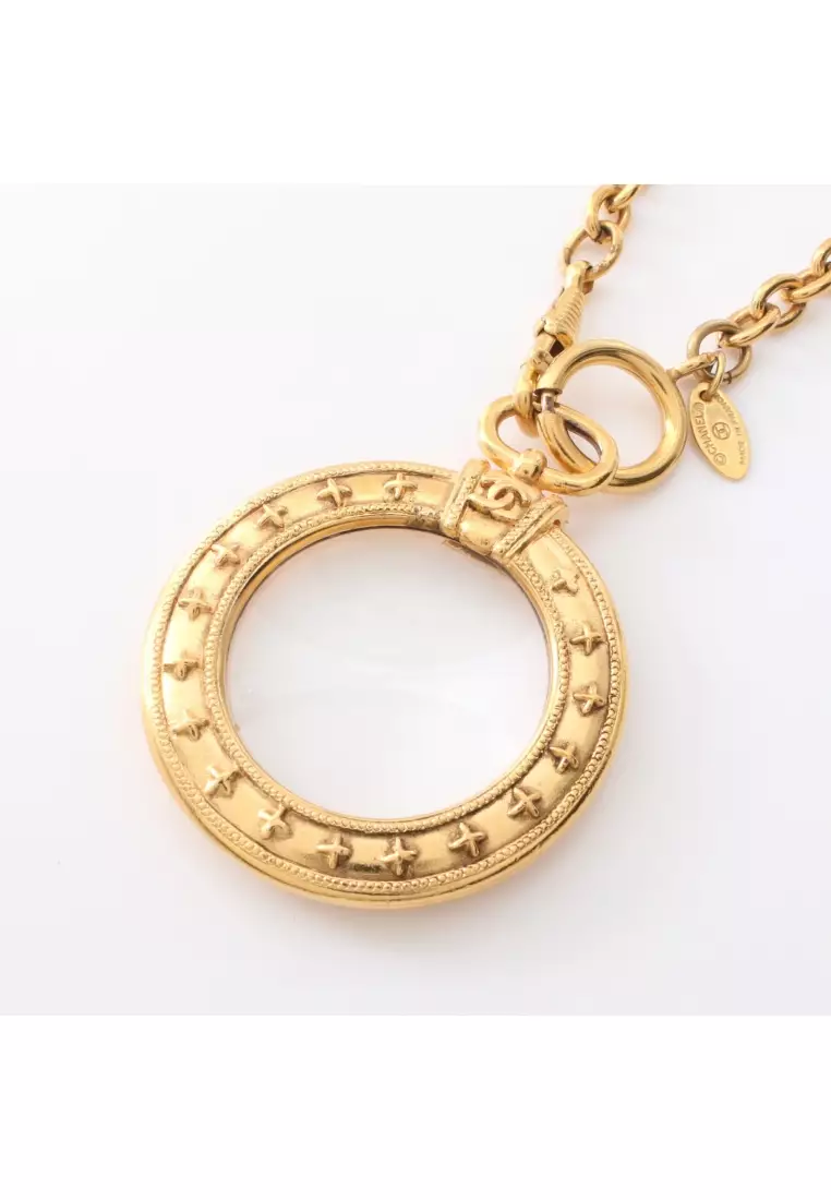 Chanel vintage sale gold necklace