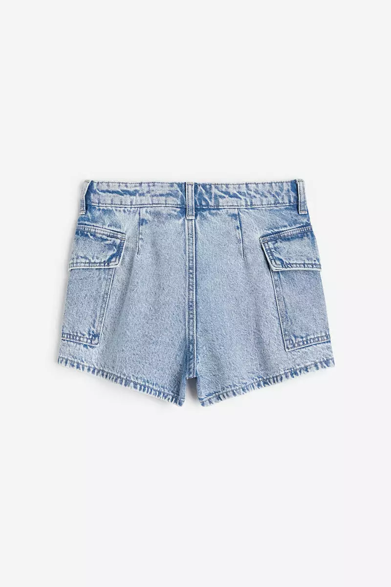 Relaxed fit clearance jean shorts