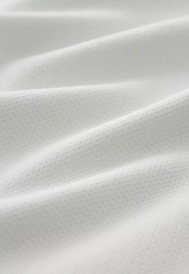 White Ice-feel High-neck T-shirt