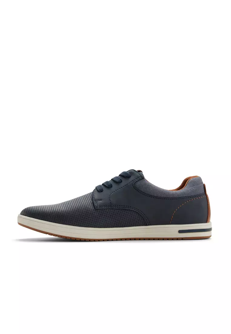 Dorchester Low-Top Sneakers