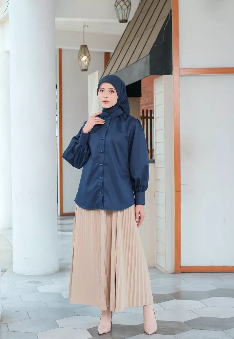 Manda Blouse Navy