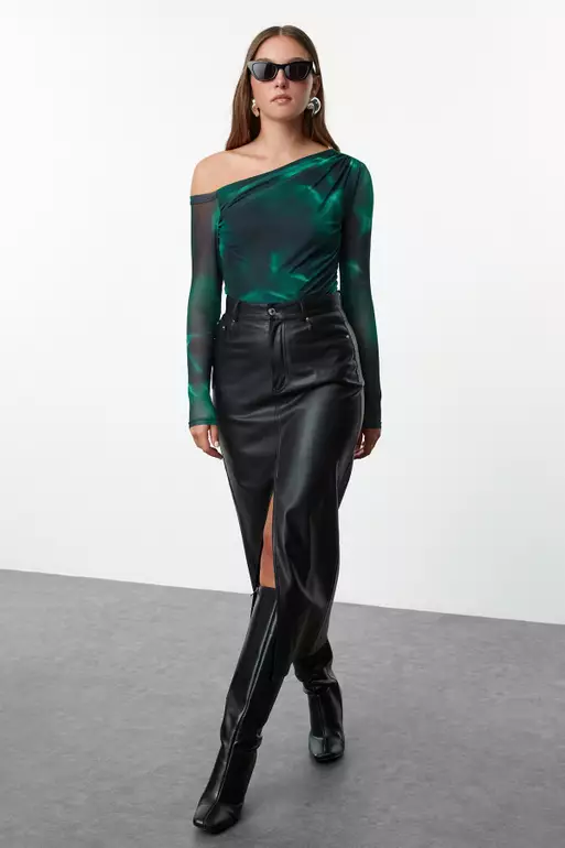 Multicolored Tulle Fitted Lined Asymmetrical Collar Blouse