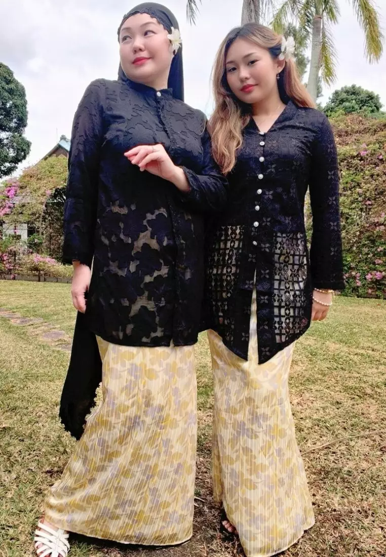 Loveaisyah Black Checkered Lace Kebaya Top & Floral Chiffon Skirt Hari Raya