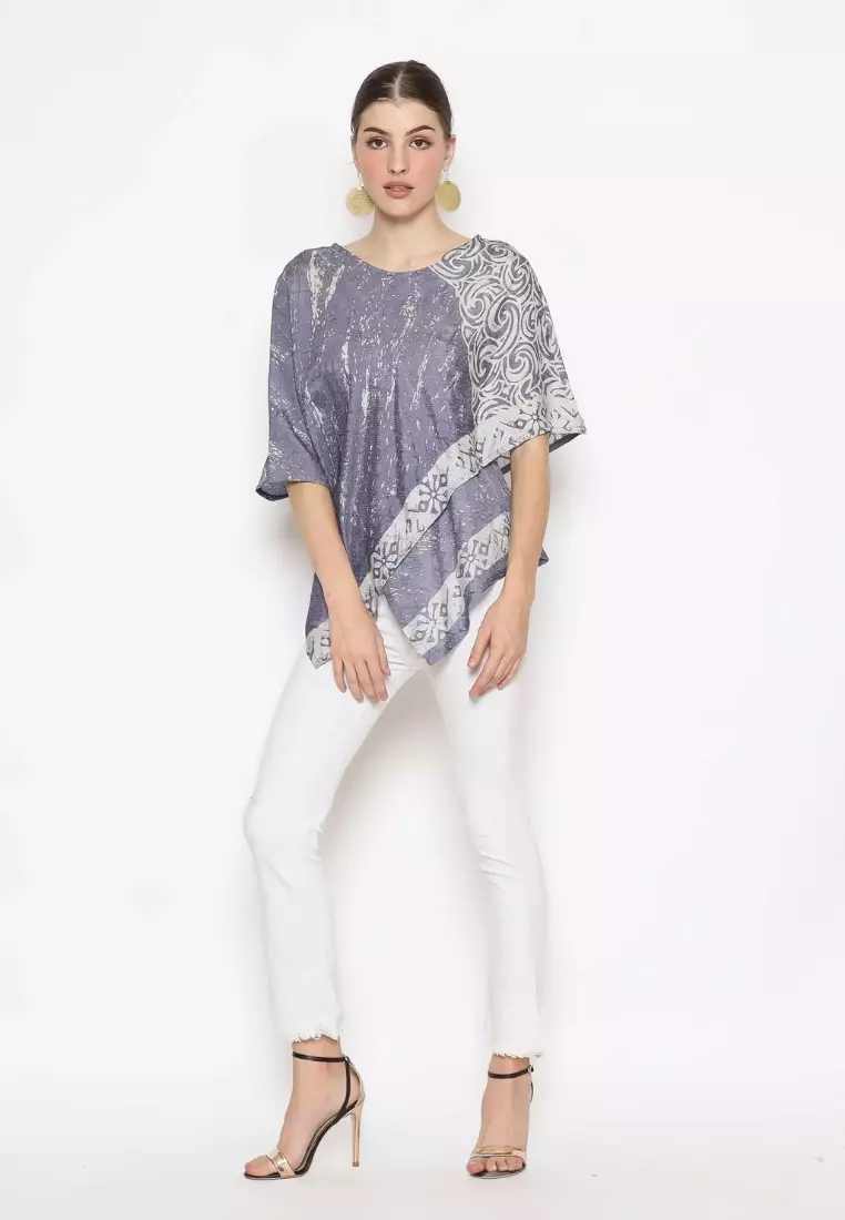 Rinjanie Batik - Motif Batik Kontemporer - Blouse Zigzag Awan Sahaja - Batik Kantor Modern - Blouse Batik Wanita Warna Pastel - Blouse Batik Modern Asymmetric - Batik Cap Mix - MAHG - AS