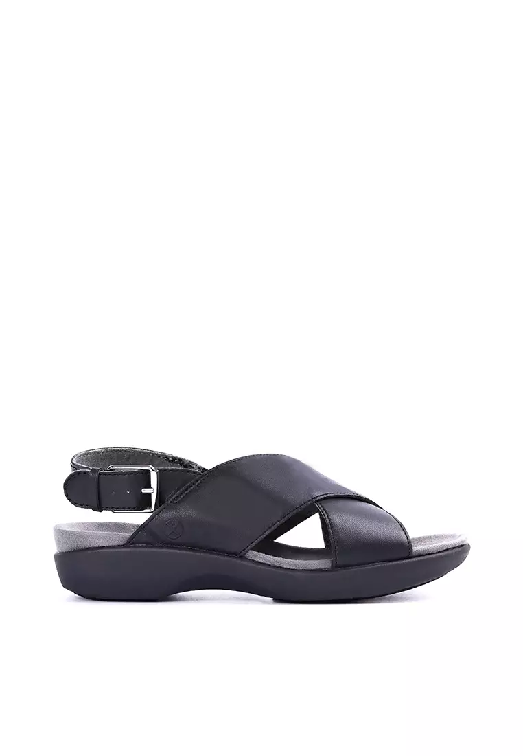 Active wear hot sale sandals