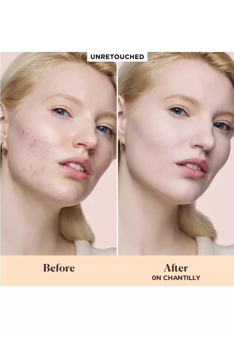Real Flawless Feather Matte Powder Foundation - 0N Chantilly​