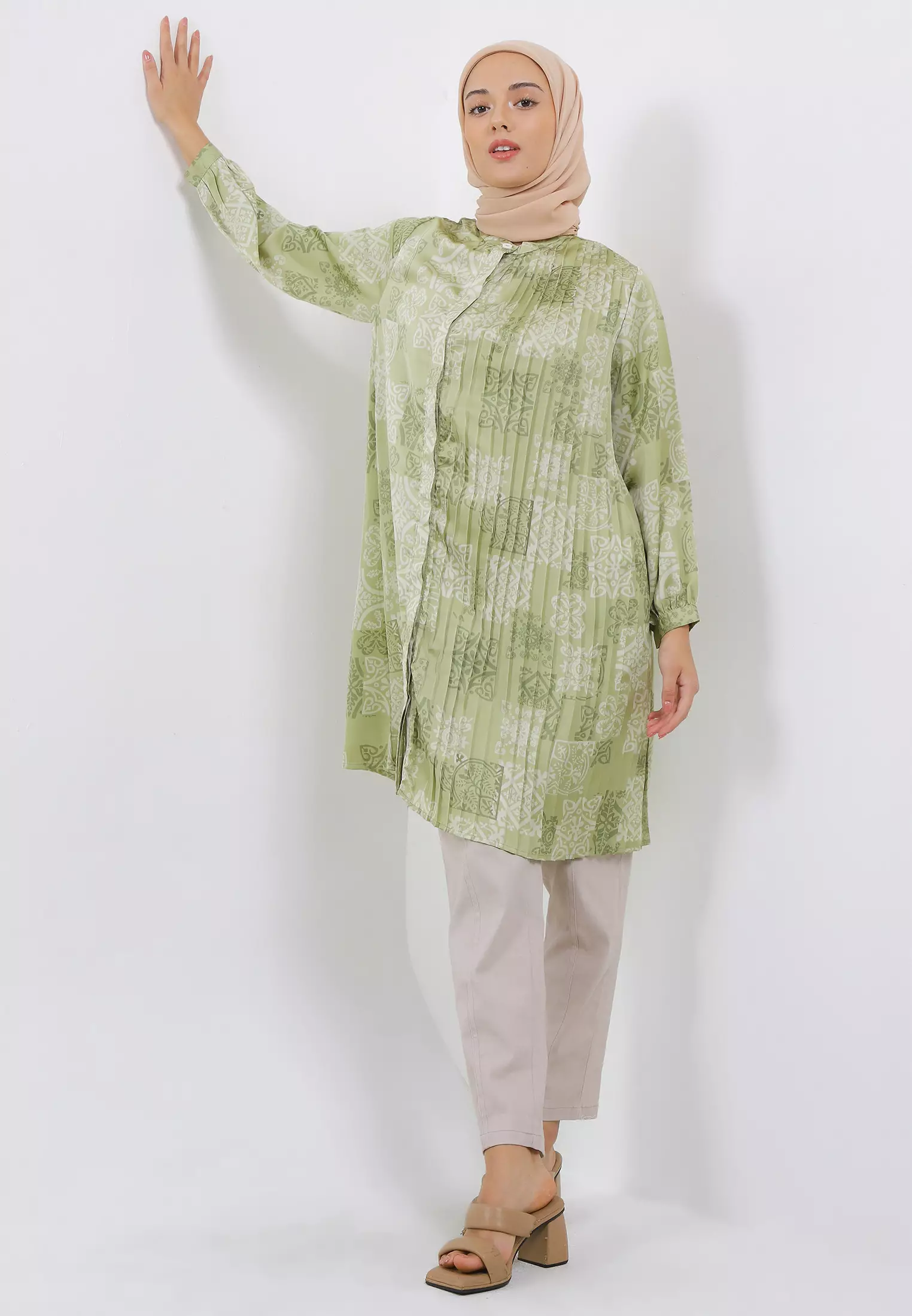 MFMW Geniara Tunik Plisket Green Motif