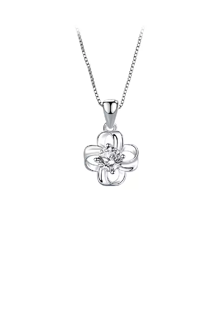 Four Leaf Clover Heart-shaped Pendant Necklace Silver & gold Ice Out Cubic  Zircon
