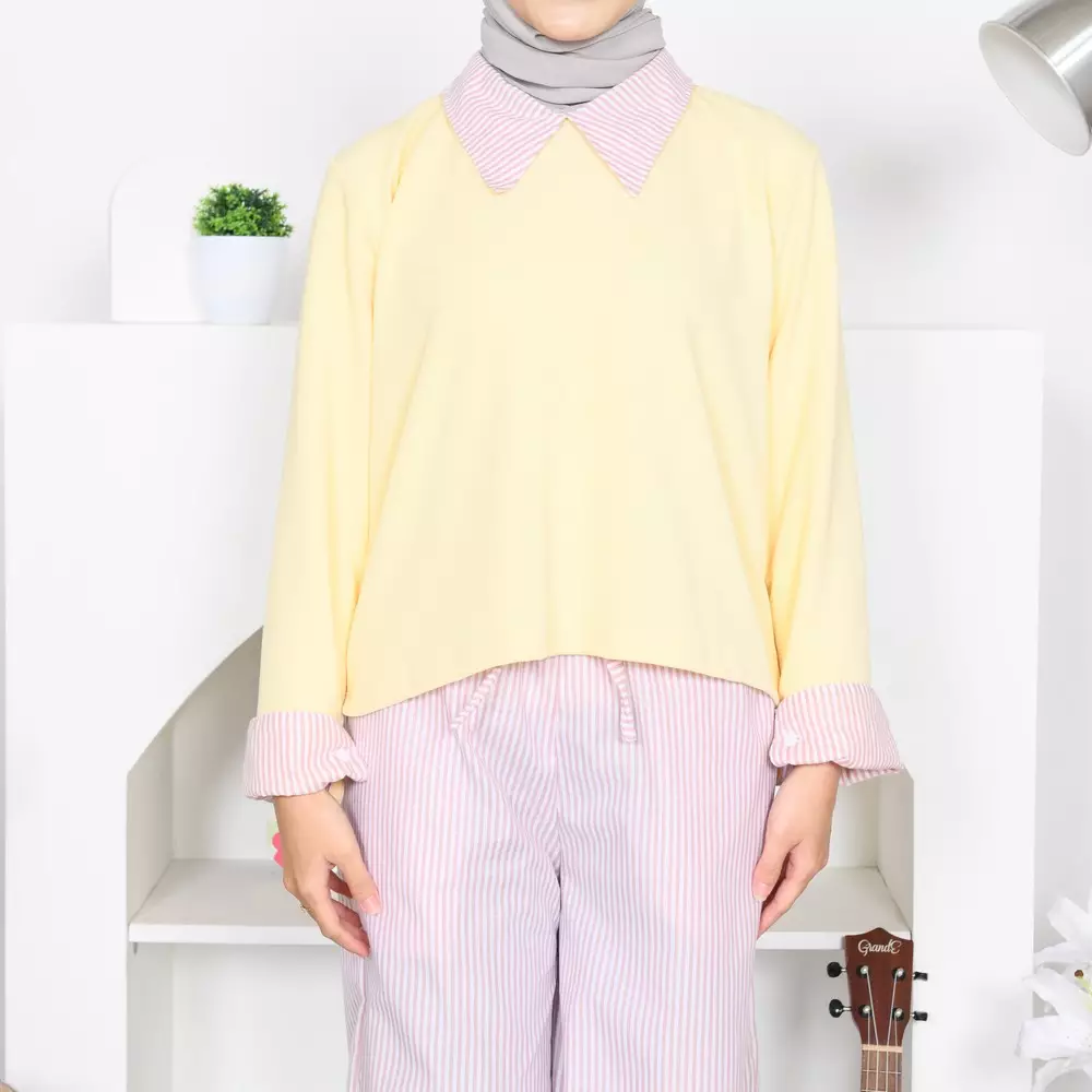 Sisi Knit Blouse - Soft Yellow M19833 R59S3