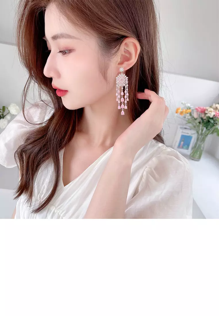 Round tassel earrings hotsell