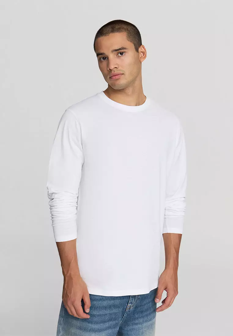 Man Long-Sleeved Sweater