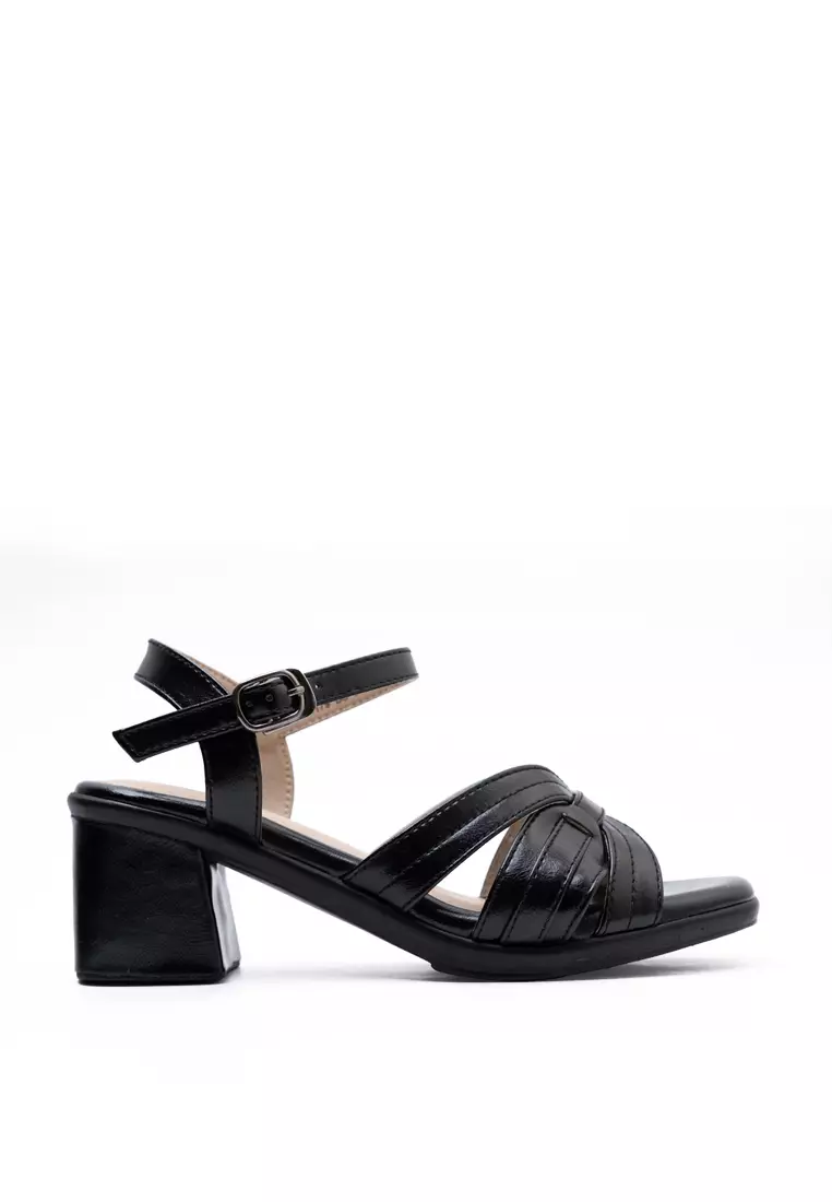 Discount on Zanea Shoes  shoes - SKU: Cleo Sandals