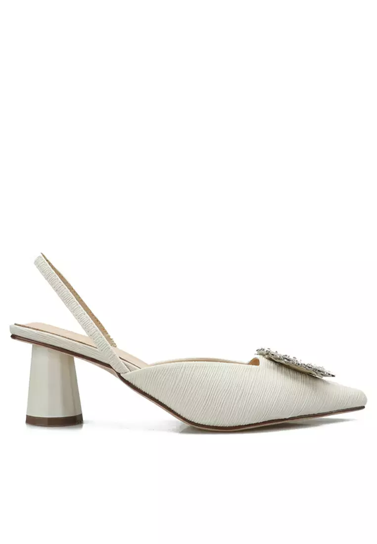 Discount on Twenty Eight Shoes  shoes - SKU: Rhinestone Buckle Slingback Mid Heel Sandals TE726-28