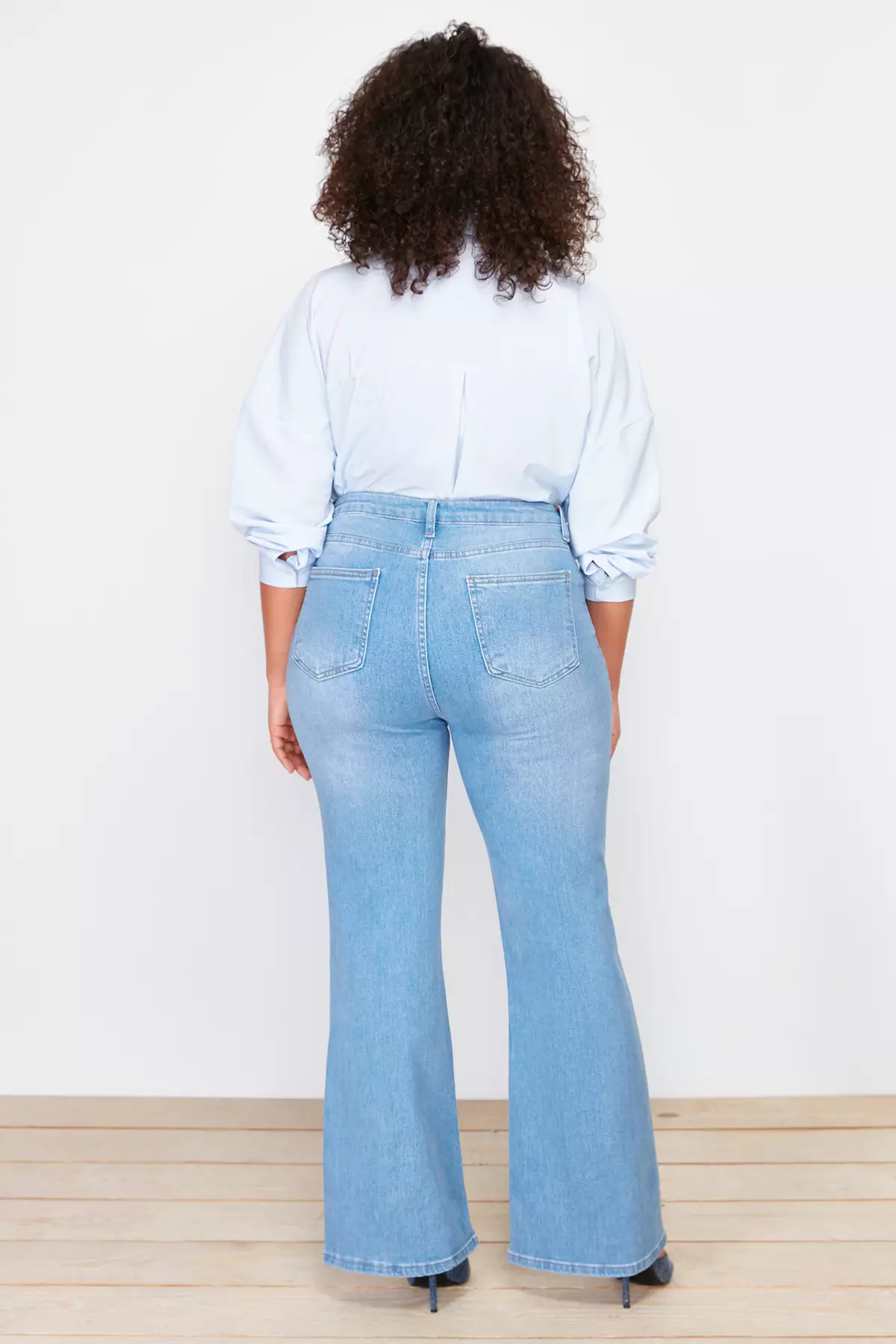 High Waist Comfort Stitch Detail Spanish Leg Flare Fit Jeans