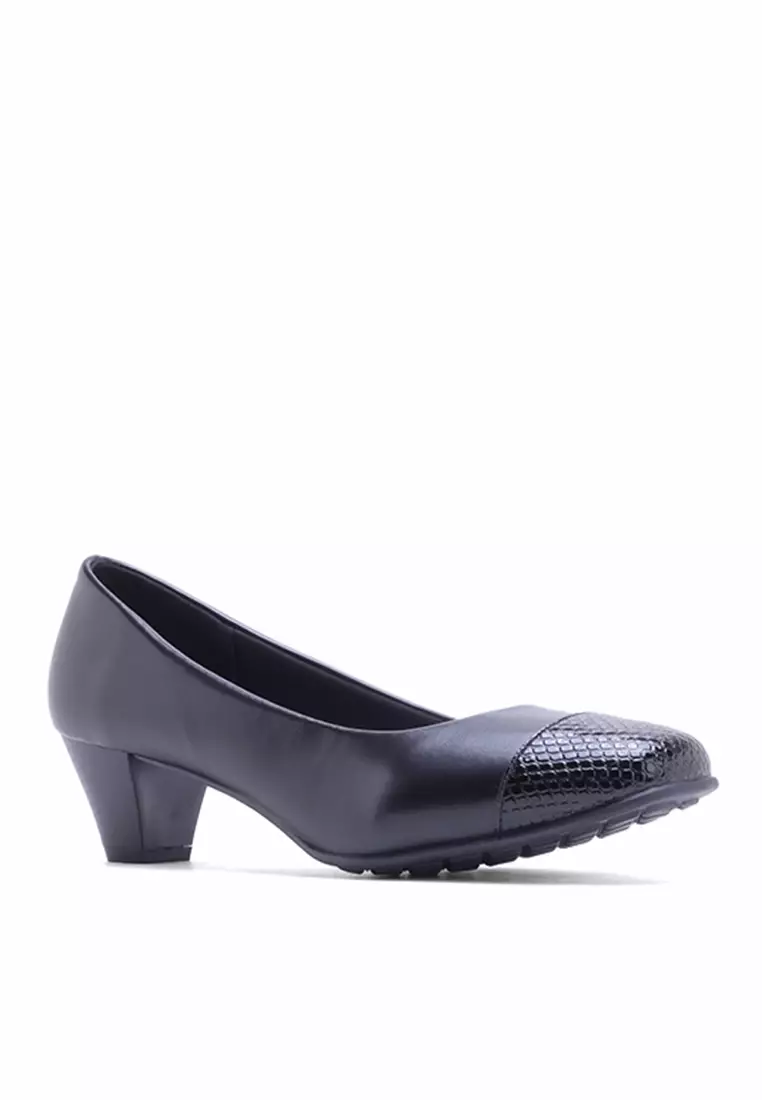 Discount on Figlia  shoes - SKU: Neil Heel School Shoes