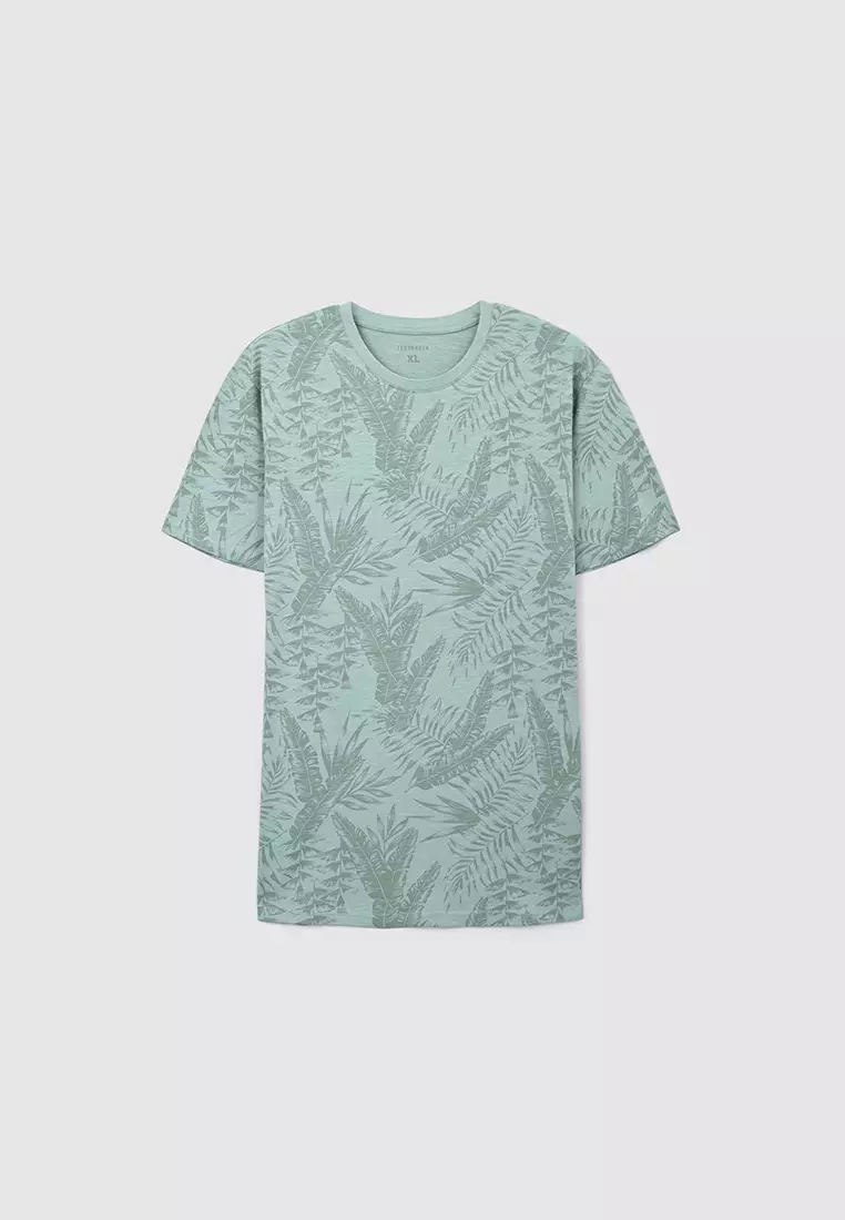 Man Short-Sleeved T-Shirt