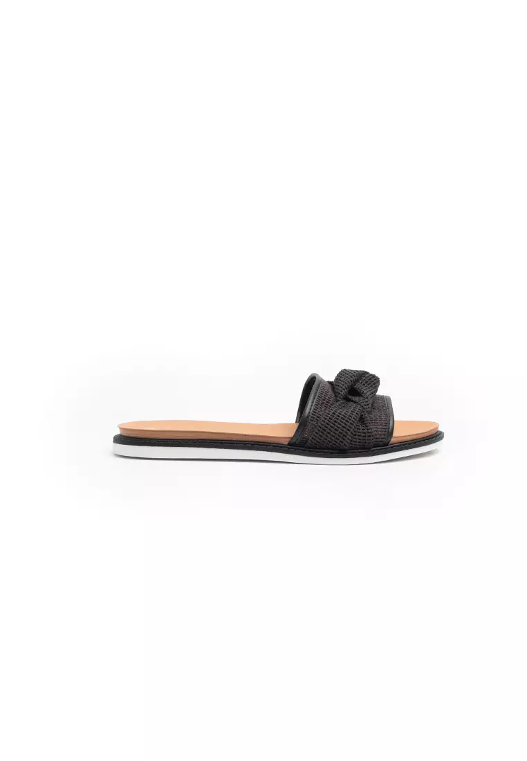 Discount on Moleca  shoes - SKU: Ladies Kenzie Flat Sandals