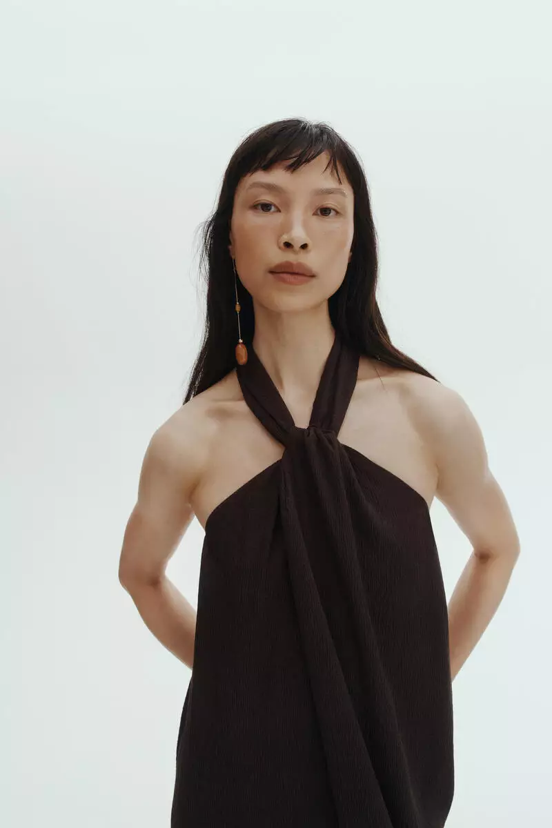 Twist-detail halterneck dress
