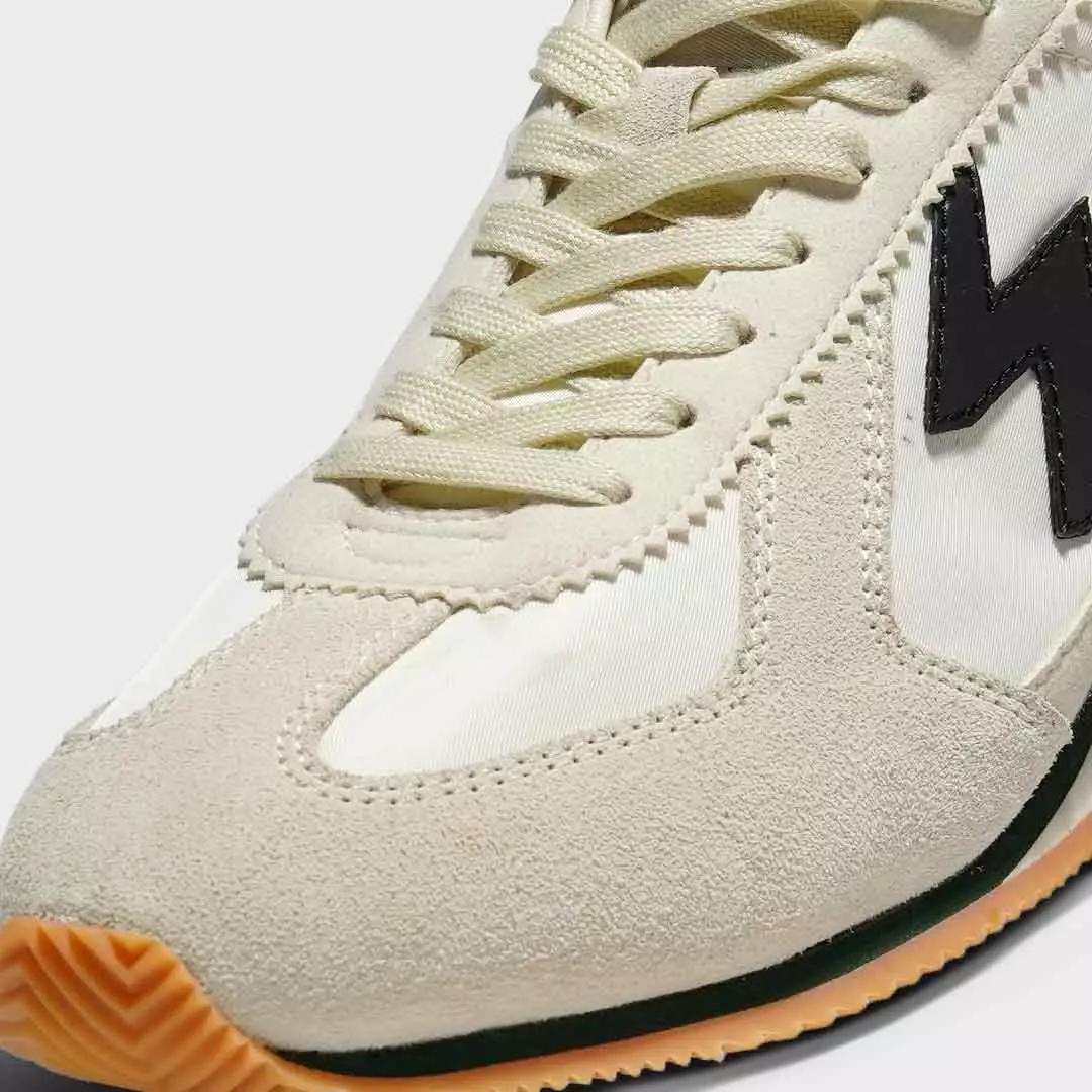 Eagle Sepatu Sneakers Lifestyle Evoke - KREM/HIJAU