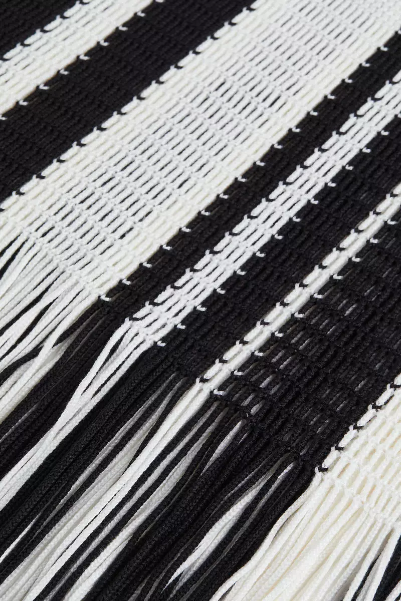 Oversized fringe-hem top