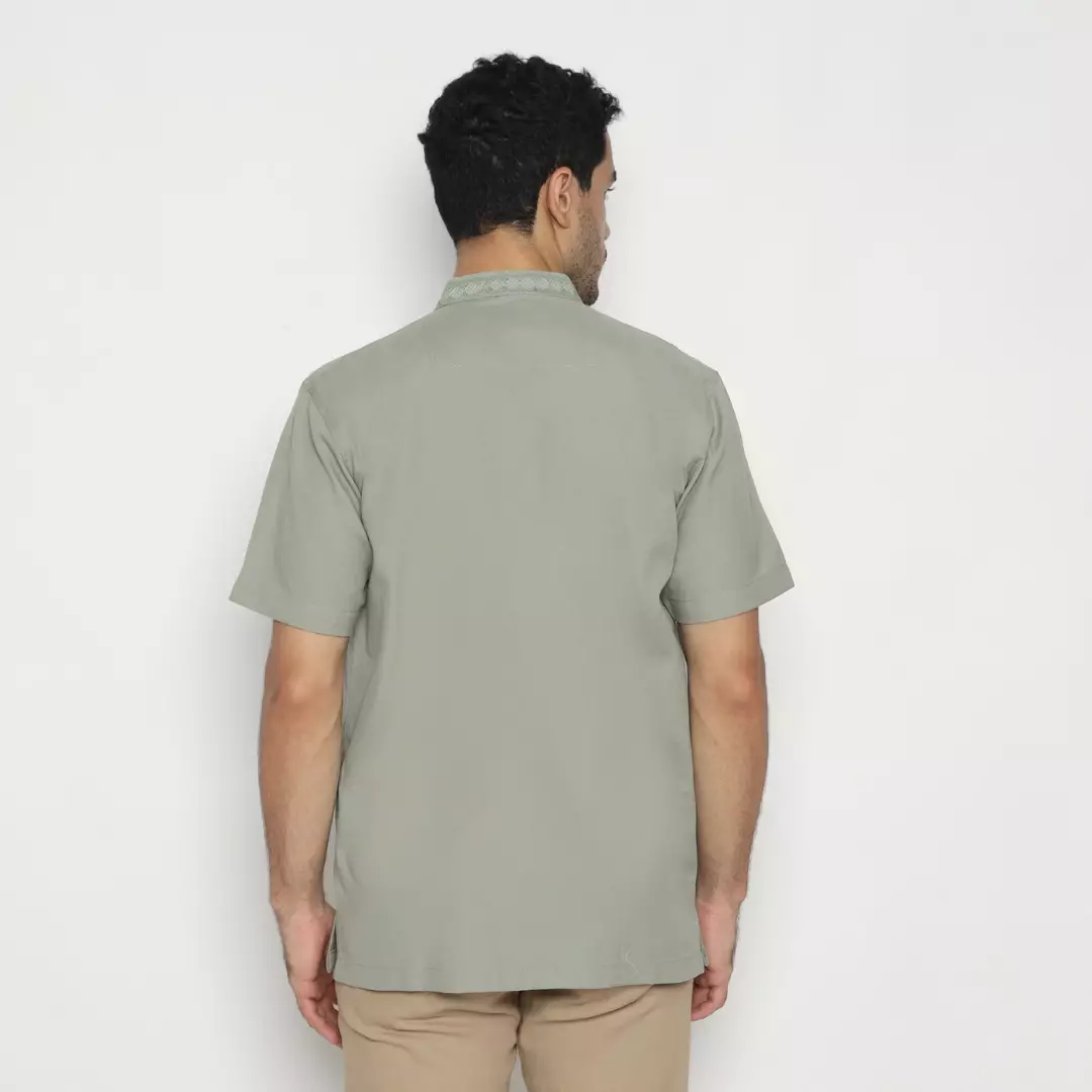 Platini Kemeja Pria Koko Shanghai Lengan Pendek Katun 031012