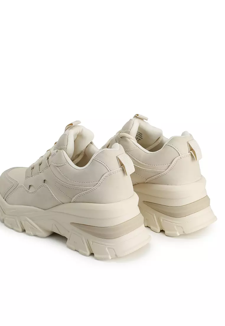 Jennaa Sneakers