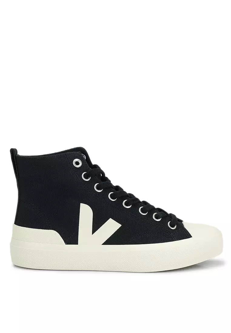 Wata sneakers shop