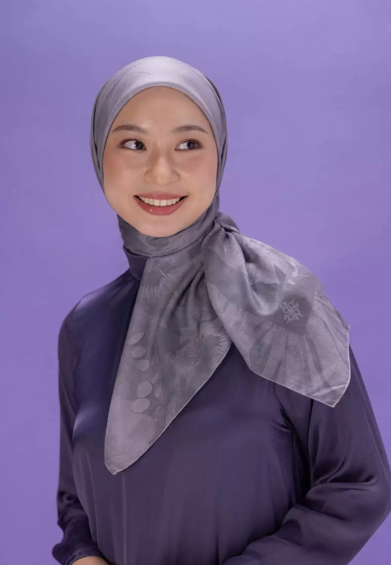 Ria Miranda Dove Gray Alira Scarf