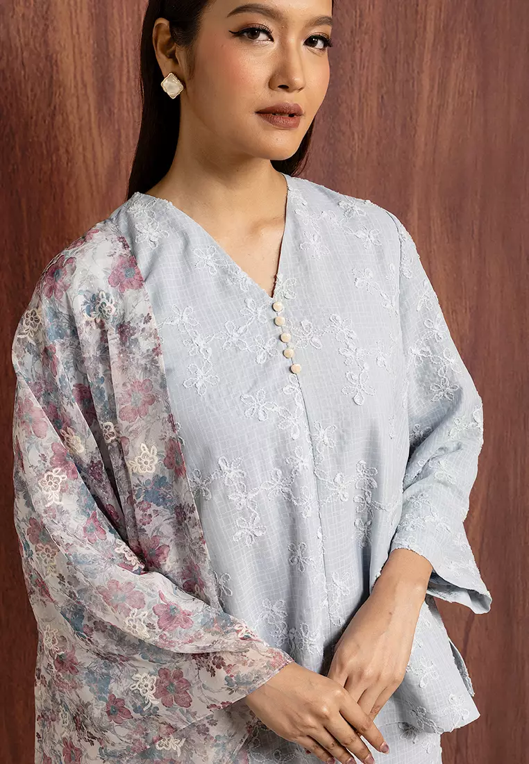 NORA KURUNG SET WITH SHAWL