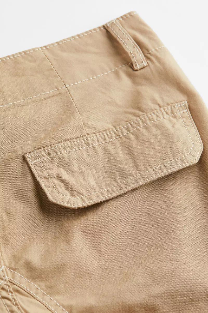 Buy H&M Cargo shorts 2024 Online ZALORA