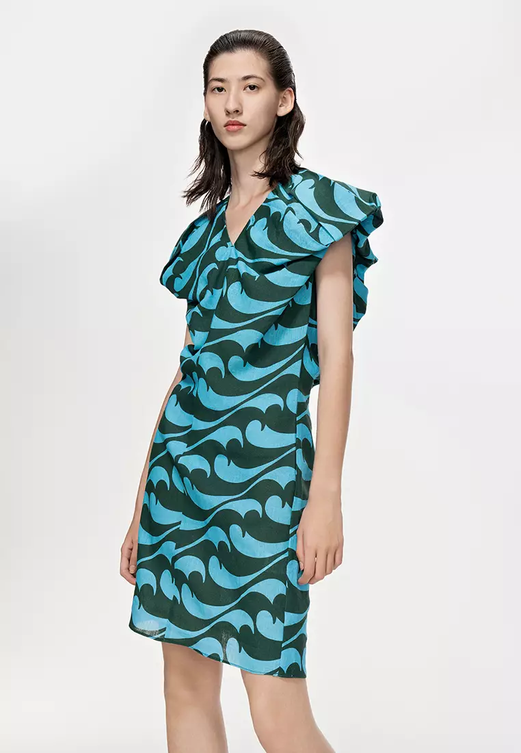 Eco-Friendly S-Line Fitted Avant-Garde Sleeveless Dress