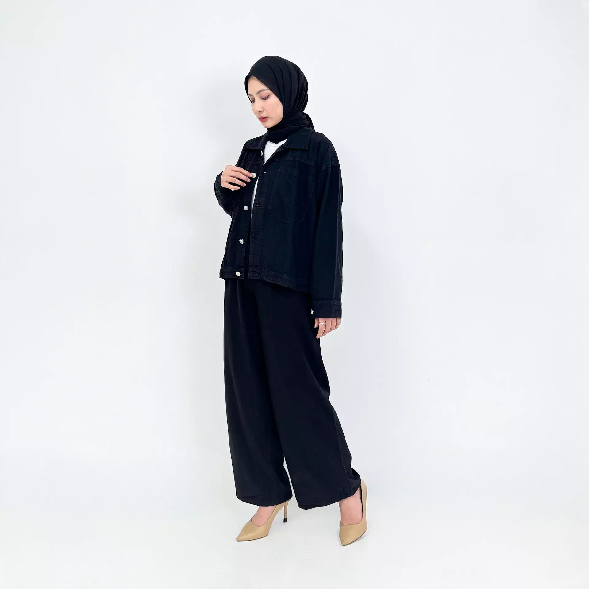 Jaket Denim Oversize Jane HITAM