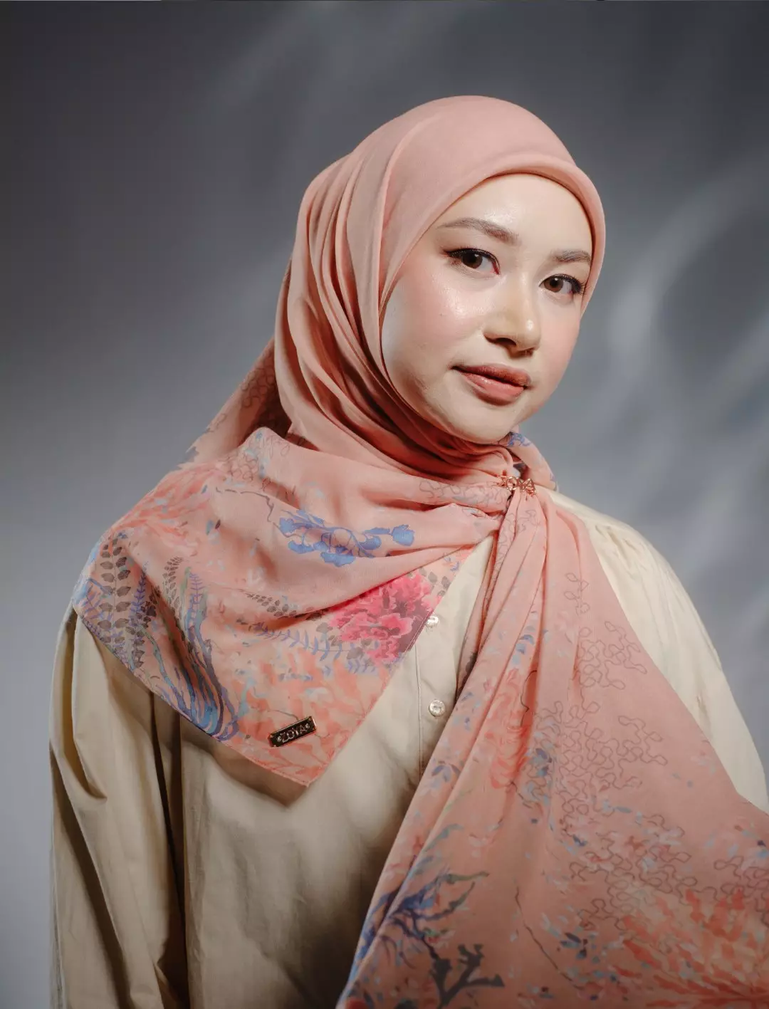 MARINA Scarf Light Orange - Kerudung Hijab Segiempat Motif With BOX - Bahan Voal Premium - Ukuran 115x115