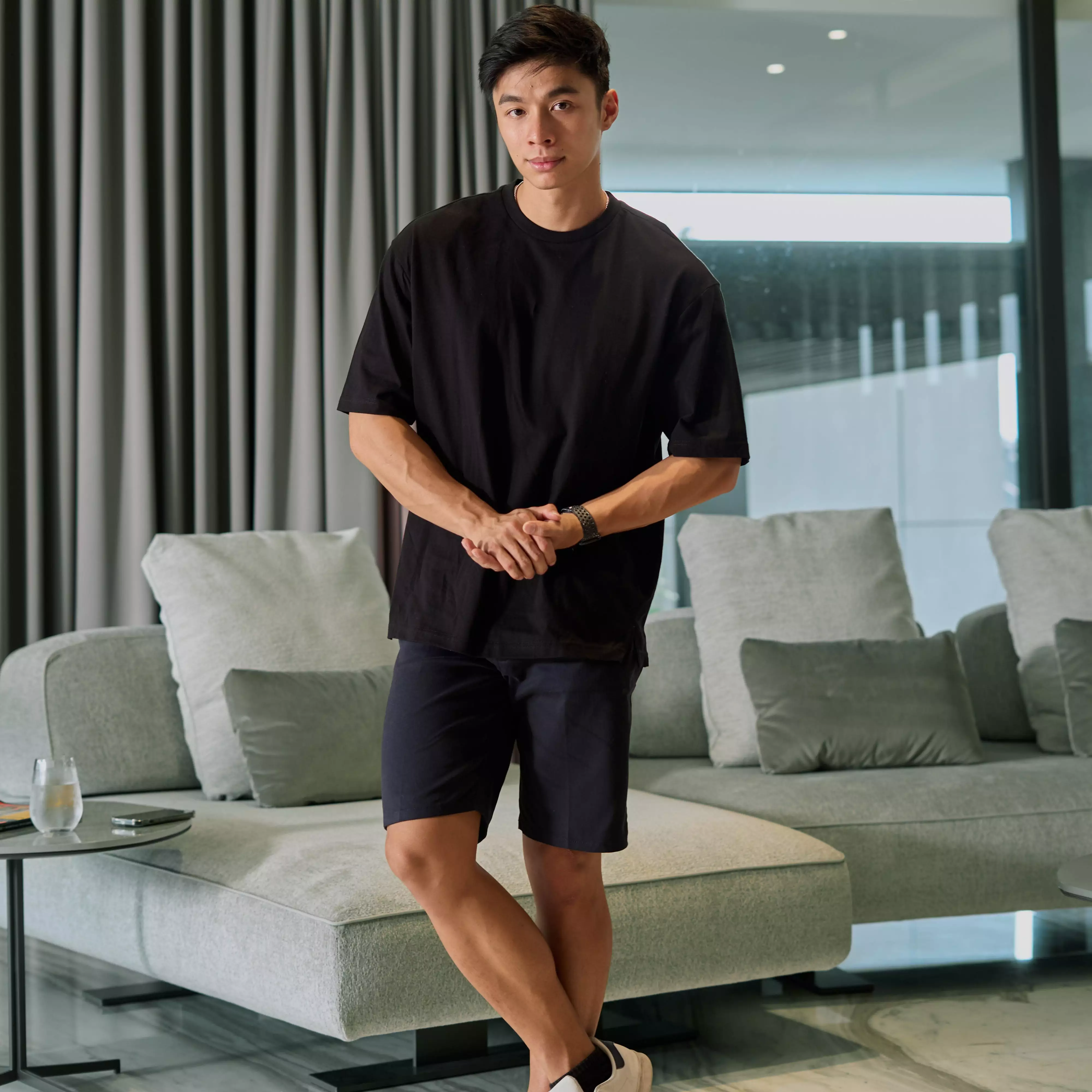 Kale Dexter Black / Kaos Oversize Lengan Pendek Pria / Unisex