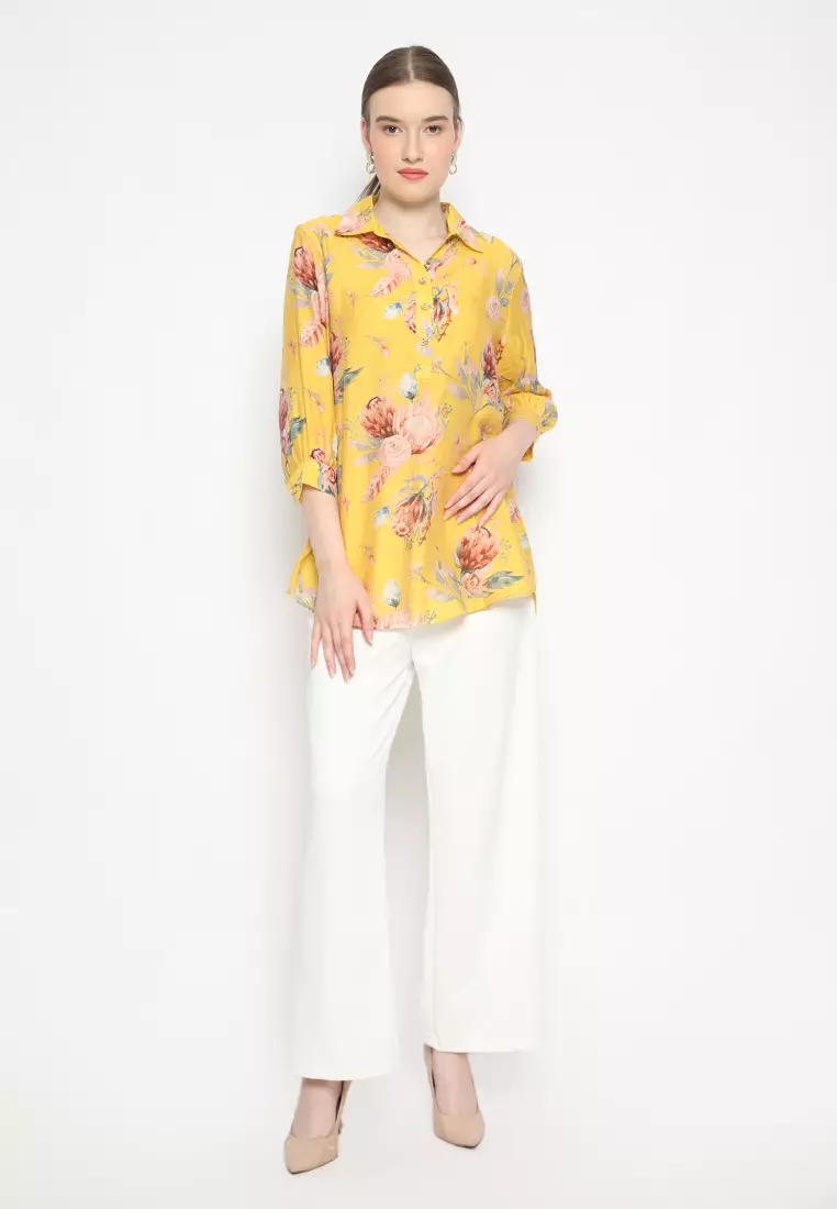 Blouse V Neck Floral Motif In Yellow By Brilliant Girl Warna KUNING