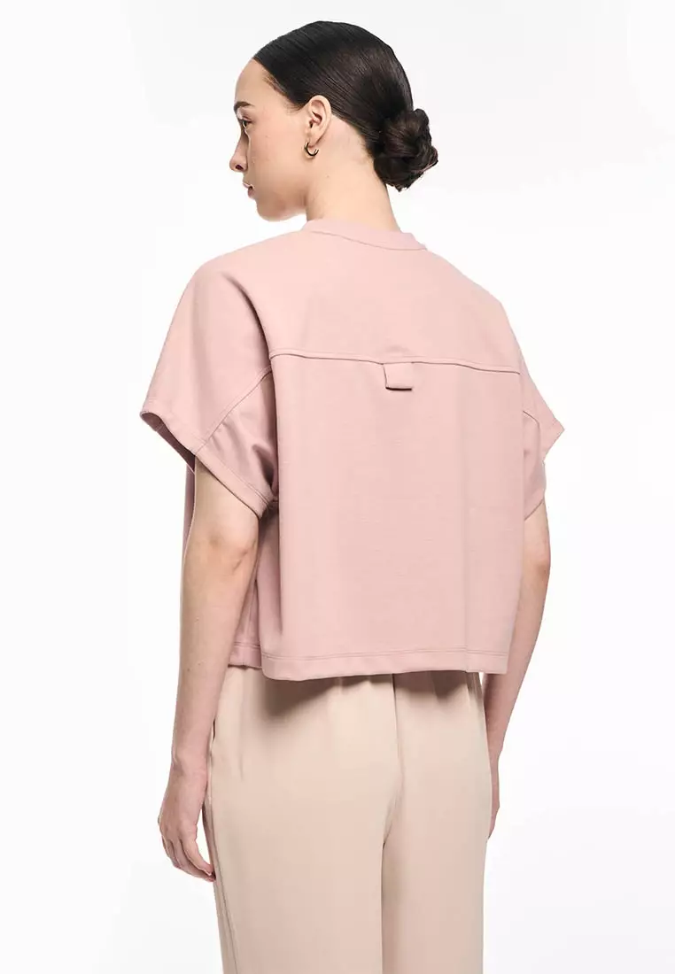 Women's Travel Shoulder Panel Crew T-shirt with Back Yoke Tab