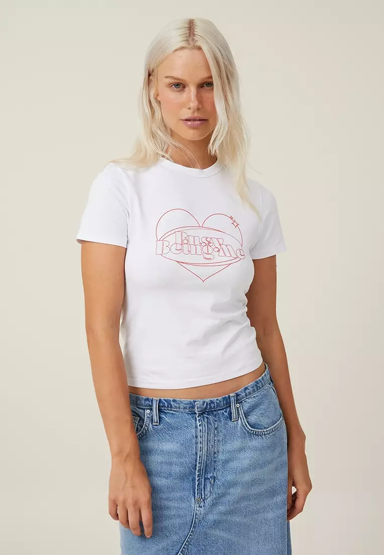 women's fitted graphic t shirts