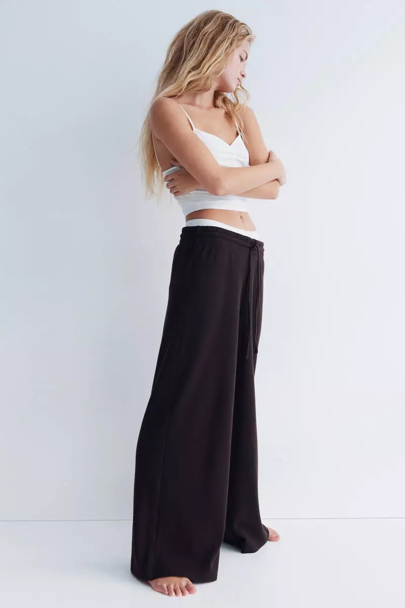 Waffled drawstring trousers