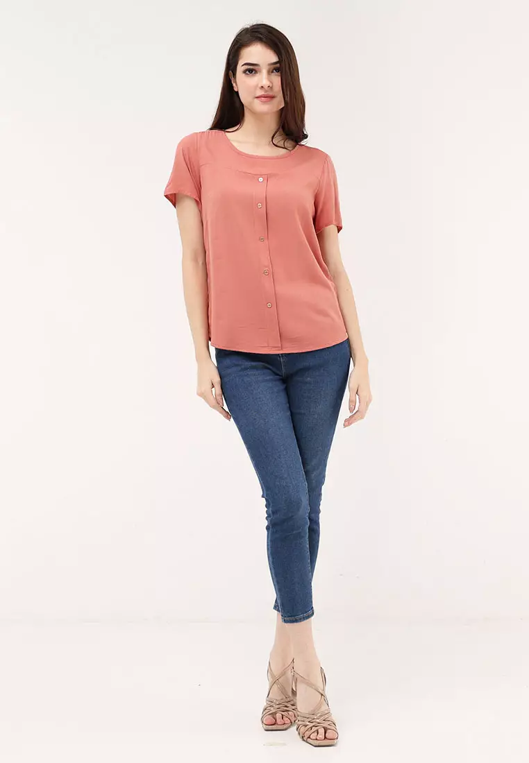 Short Sleeves Roundneck Blouse