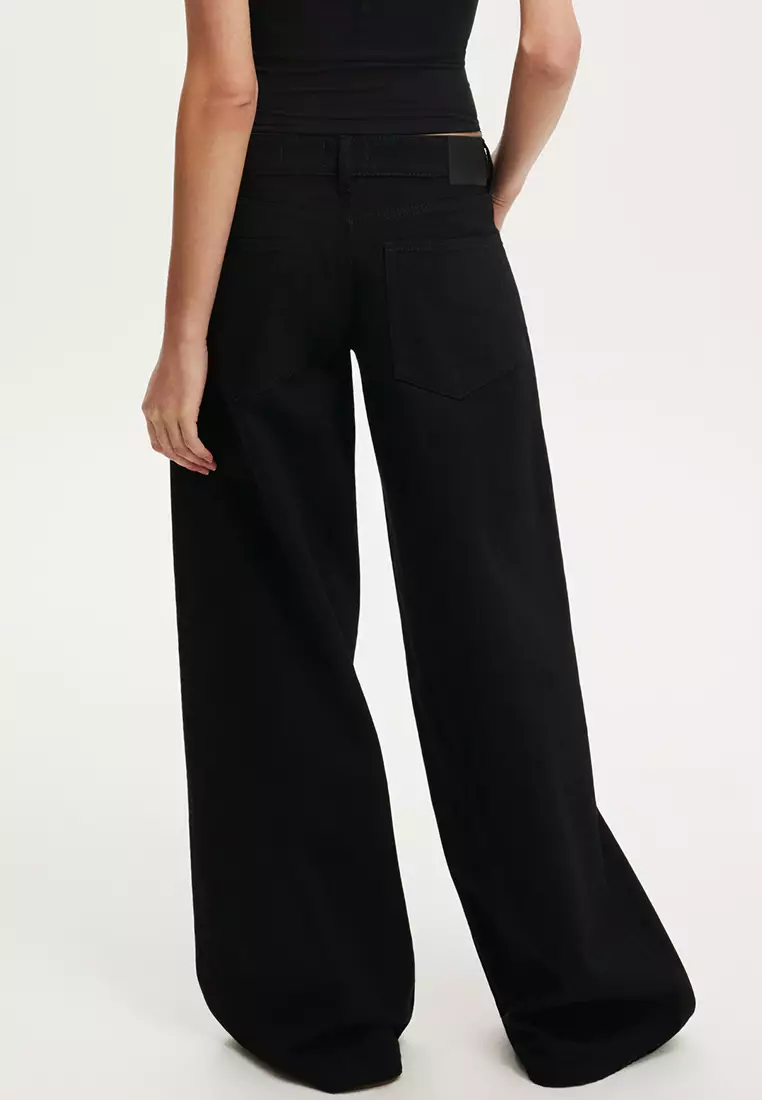 Low Rise Wide Jeans