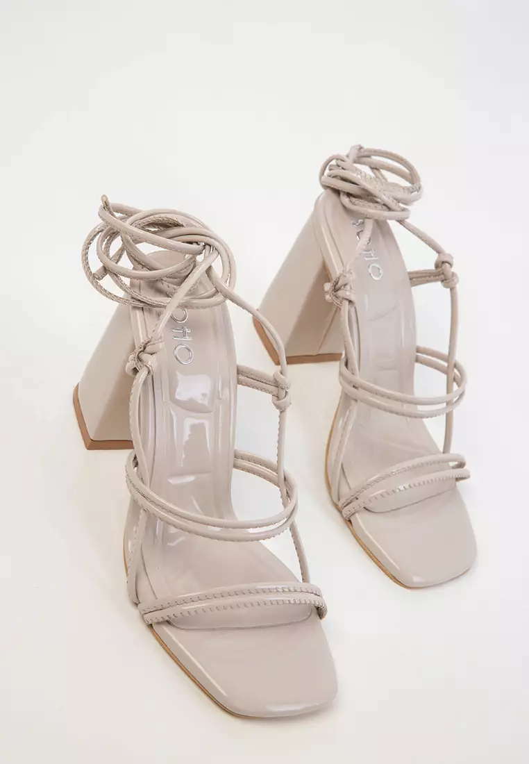 Patent Leather Classic Heeled Shoes