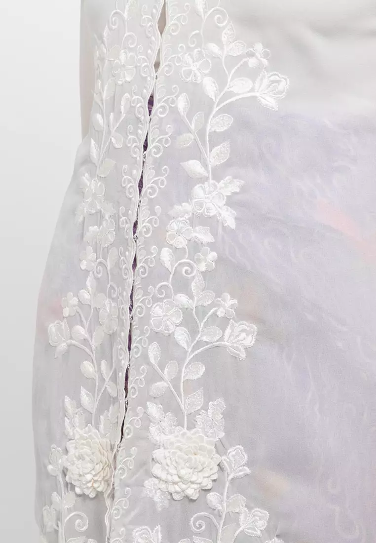 Kebaya Panjang All White Classic