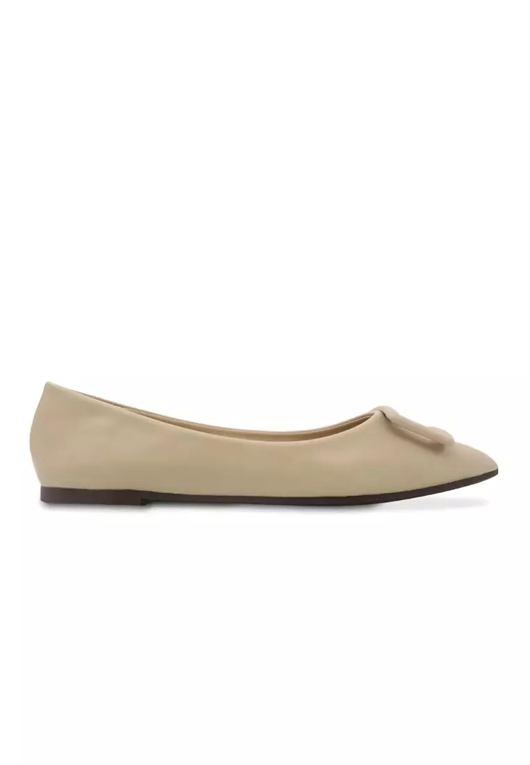 Flat shoes 2025 vincci