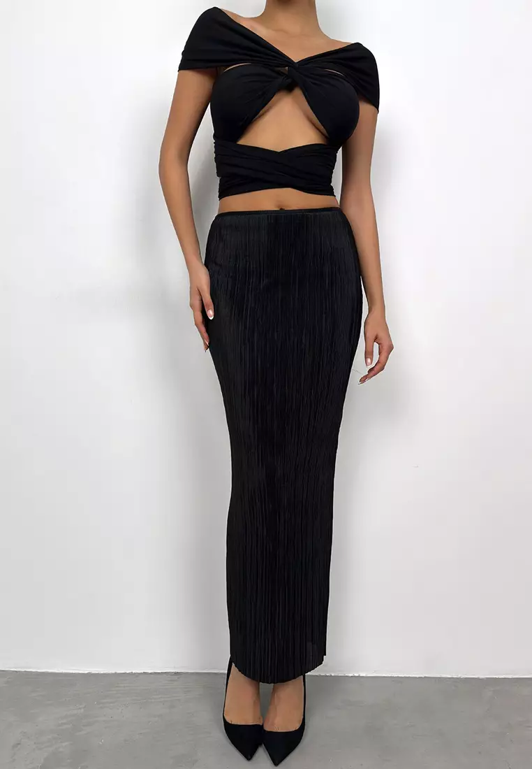 Long Pleated Skirt
