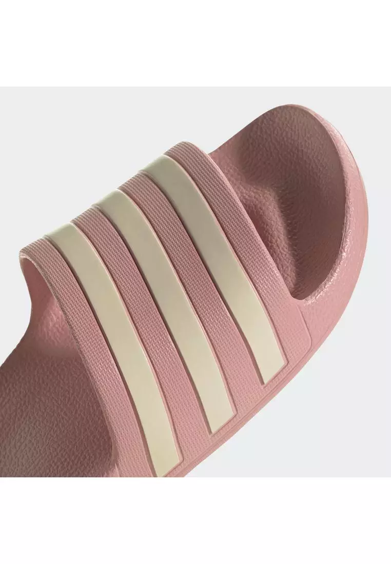 adilette aqua slides